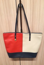 Damentasche / Schultertasche in mehrfarbigen Design