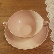 1 Suppentasse mit Untertasse  -  Hutschenreuther Porcelaine Rose