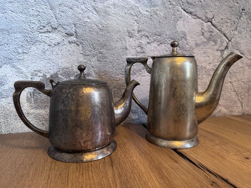 Zwei antike kaffeekannen - zwei, kaffeekannen/