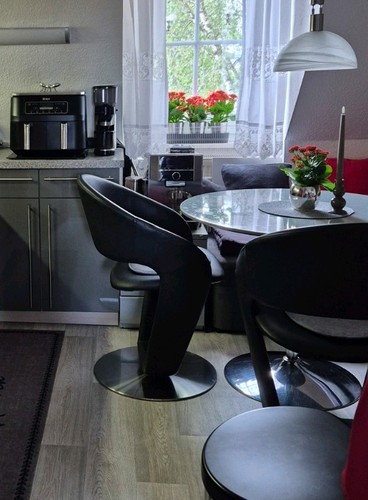 Coole designer - ,