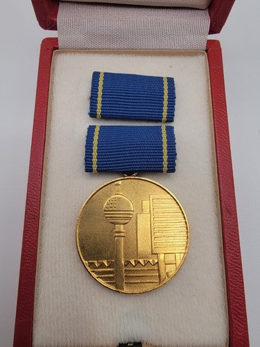 Ddr goldene medaille - ddr,