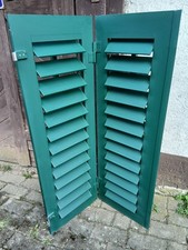 Doppelter Fensterladen -