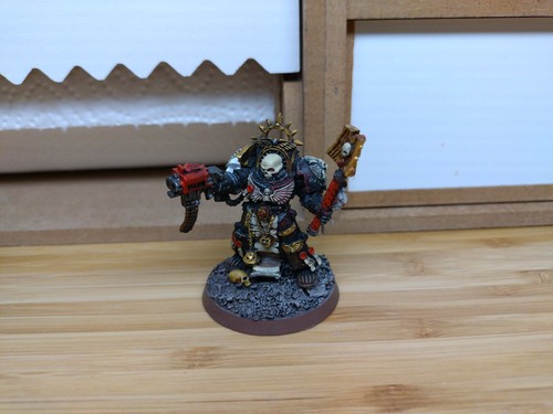 Warhammer 40k chaplain - warhammer, in