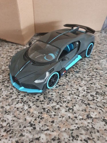 Modellauto bugatti divo - modellauto, 1:24