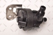 BMW 4 M4 F82  3.0 24V 431PS Wasserpumpe Kühlmittelpumpe 7850568