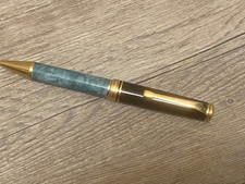 Edler Drehkugelschreiber mit