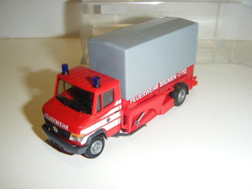 Herpa vario feuerwehr - mb, t2