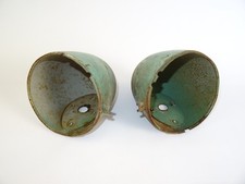 2x Lampengehäuse für Scheinwerfer der Motorhaube vom MAN 2L3 Traktor