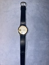 Herrenuhr zum Wiederaufbau der