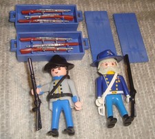 2 x Playmobil Western Soldaten