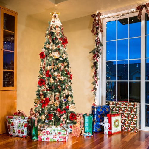 Künstlicher weihnachtsbaum - künstlicher,