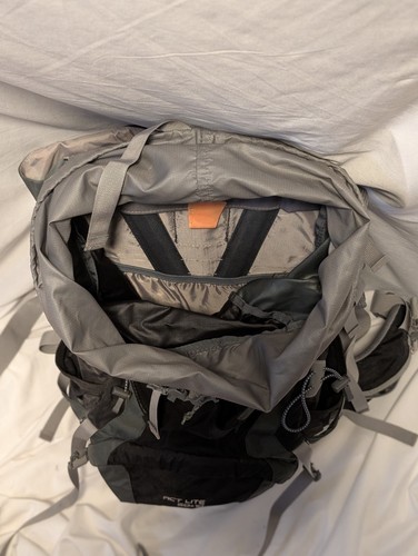 Deuter act lite light - 50+10,