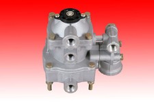 Anhänger Steuerventil passend