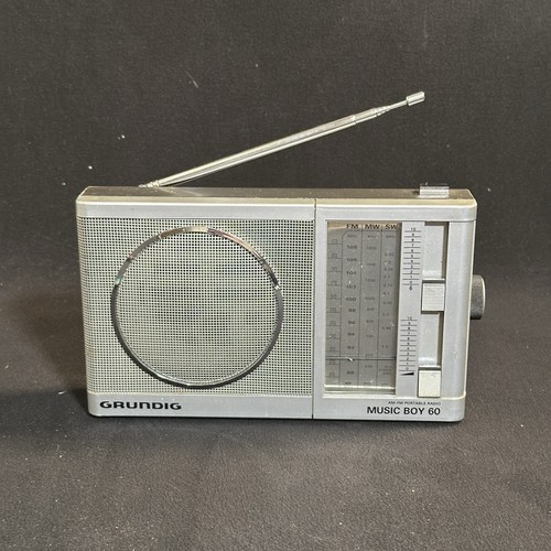 Grundig music boy radio - music,
