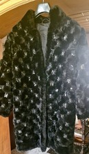 ​Exklusiv Echt Pelz Mantel 