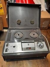 Tonbandgerät Grundig TK 145 de Luxe, mit Haube.