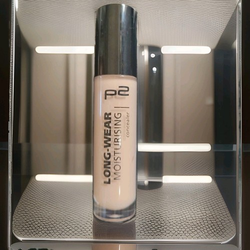 Long wear moisturising - wear,