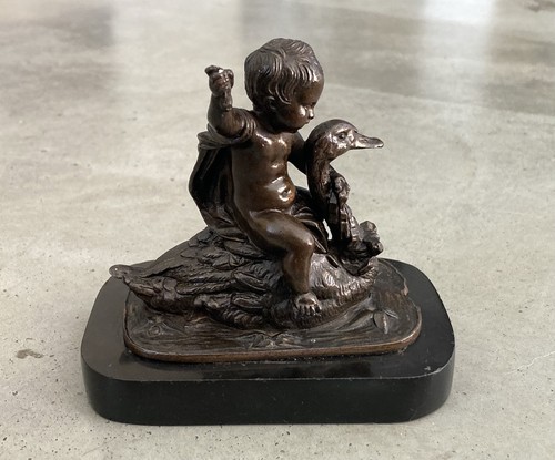 Kleine bronzefigur 1900 - um,