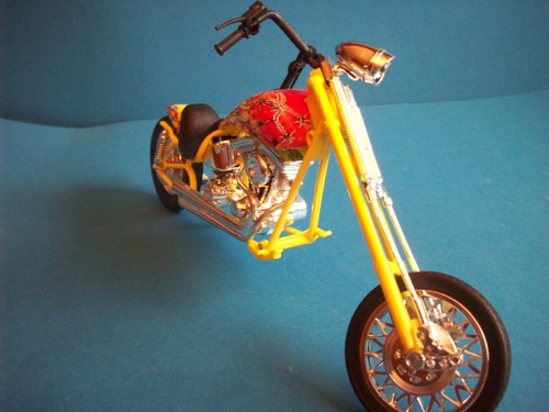 Harley chopper - 1:12,