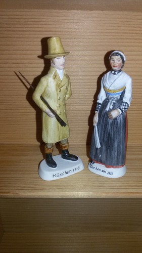 Porzellan-Trachtenfiguren-Paar