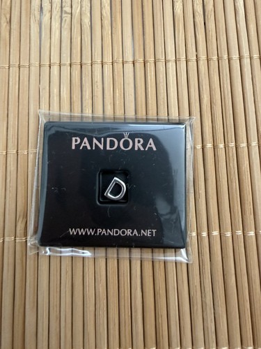 Pandora floating locked charm - locked,