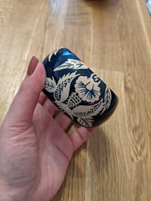 Armreif aus Holz blau/weiß/beige/floral von Bijou Brigitte