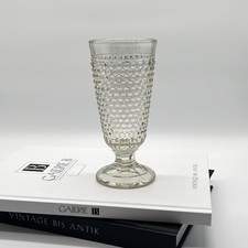 dickwandiges Noppen Glas • antik I vintage • Pressglas • Bierglas • Fußbecher