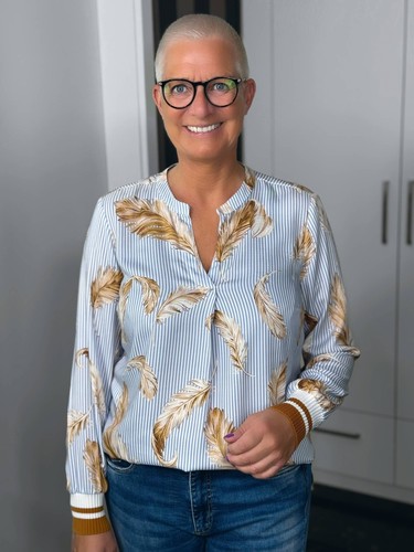 Emily van den bergh - bergh, feathers