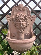 Wandbrunnen Brunnen Bacchus mit Pumpe aus Kunst Sandstein im Antik Look J 15