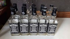 10 leere Jack Daniels Flaschen 0,7 l