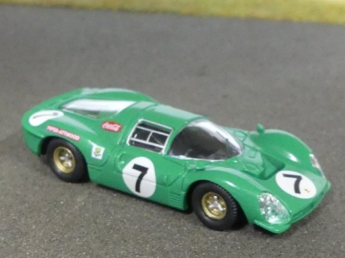 Brekina ferrari 330 - ferrari, p3