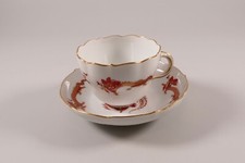 Meissen Kaffeetasse Untertasse Drache reich rot orange gold 1. Wahl Dekor 320510