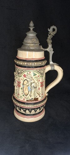Alter bierkrug mit zinndeckel - bierkrug,