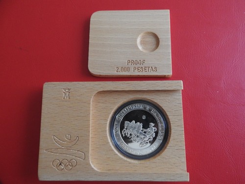 Spanien 2000 ptas 1992 - *,