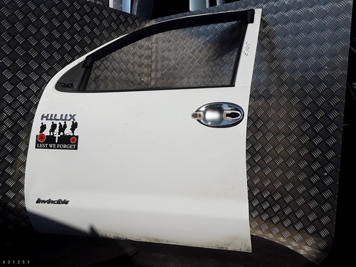 2012 toyota hilux türen front - 2012,