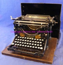Underwood 5 mit Sondermedaillen Schreibmaschine alt antik - Samlg. Haußmann 2397