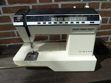 SINGER Profi- Nähmaschine Futura