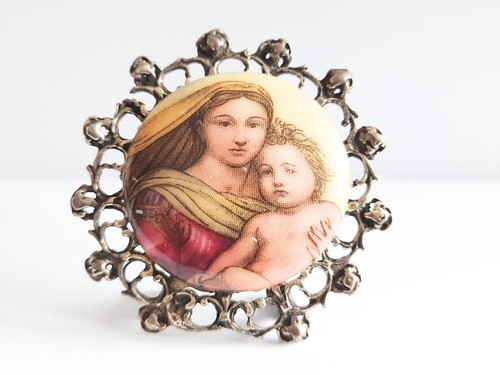 Heilige jungfrau maria mit - maria,
