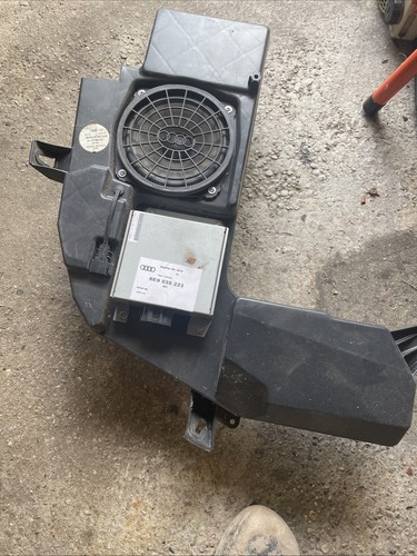 Audi avant subwoofer - 8e,