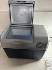 WAECO ELEKTRISCHE KOMPRESSORKÜHLBOX MOBICOOL FR40 38 LITER 12/230 VOLT A