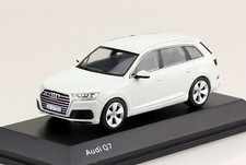 Audi Q7 2015 weiß 1:43 Spark