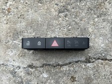 Opel Astra J Schalterleiste Warnblinkschalter Türverriegelung Schalter 13285122
