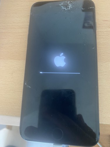 Iphone plus 64gb - 8,