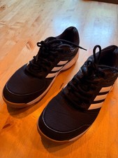 Adidas Turnschuhe Gr. 41 1/3 schwarz weiss