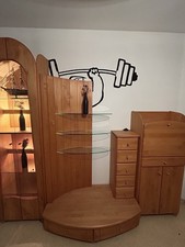 Wohnzimmerschrank aus massiver
