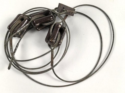 Stahlseil mit isolatoren - stahlseil,