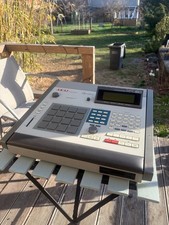 Akai MPC 60 mk1 (Roger Linn) -