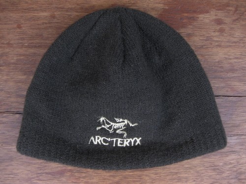 Arcteryx leaf classic - "classic, beanie