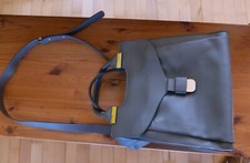 Coccinelle Tasche - schlammfarben & gold - edel, groß und geräumig