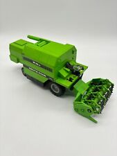 Siku Farmer 3950 Deutz Fahr M 36.10 Mähdrescher 1:32 - schmales Mähwerk